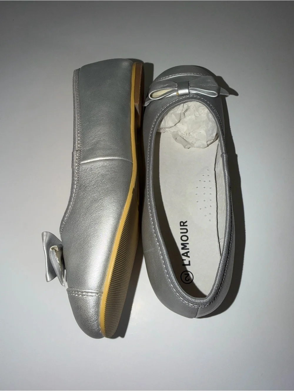 NWT L'Amour Girls Size 2 Silver Bow Ballet Flats | Wedding Holiday Christmas